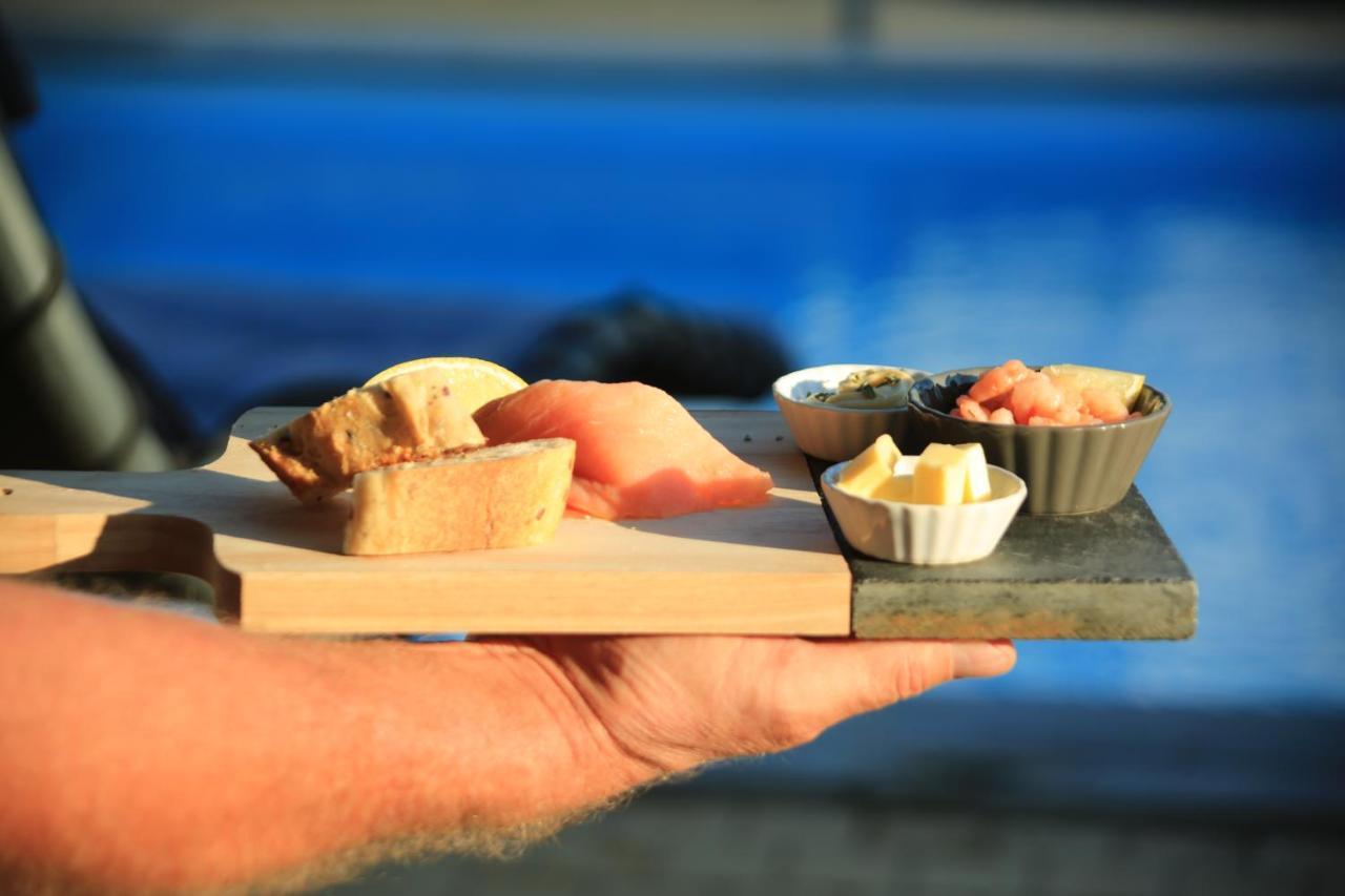 Chalet Mont Ventoux Et Chalet Vip Camaret-sur-Aigues エクステリア 写真