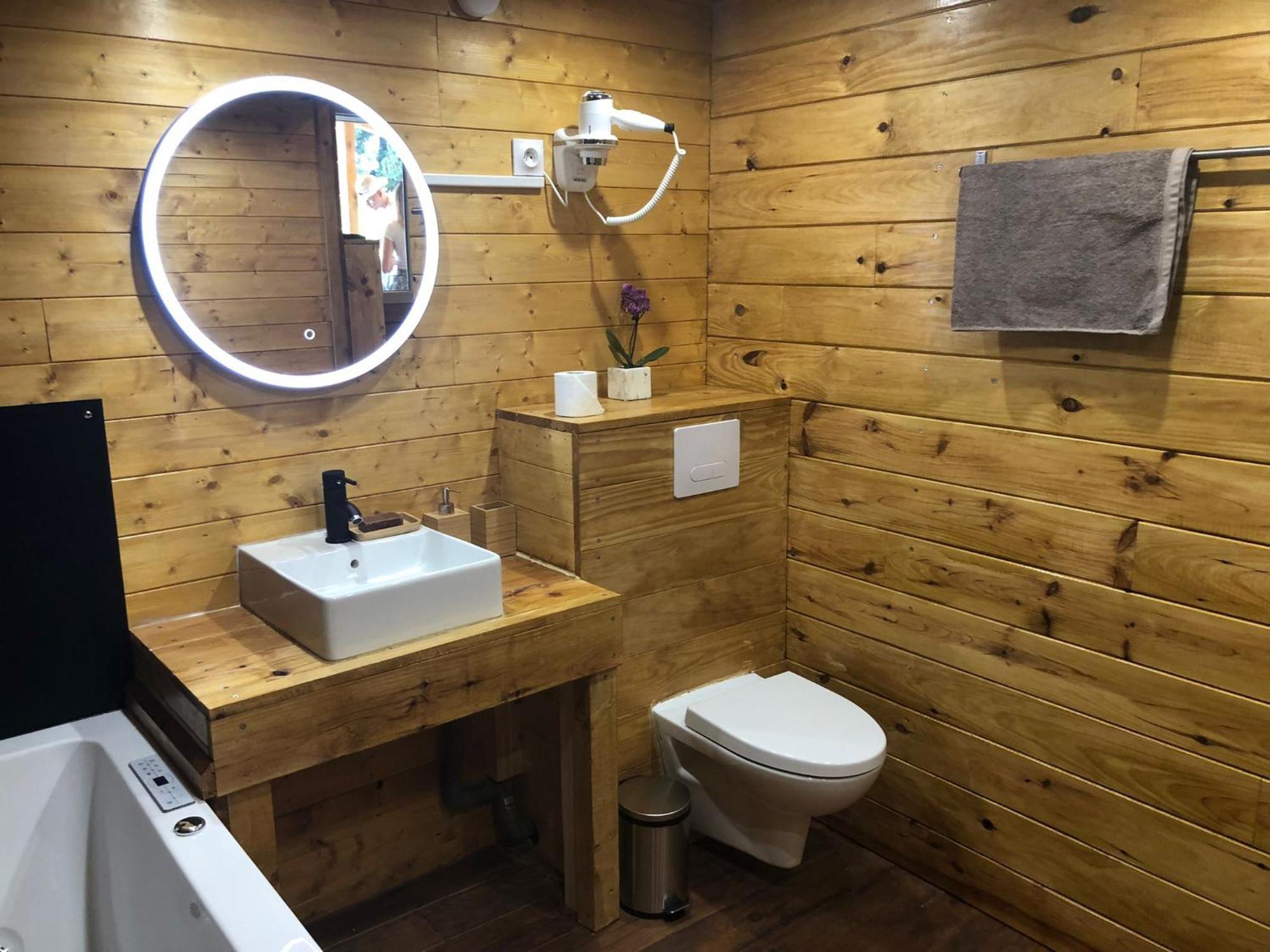 Chalet Mont Ventoux Et Chalet Vip Camaret-sur-Aigues 部屋 写真